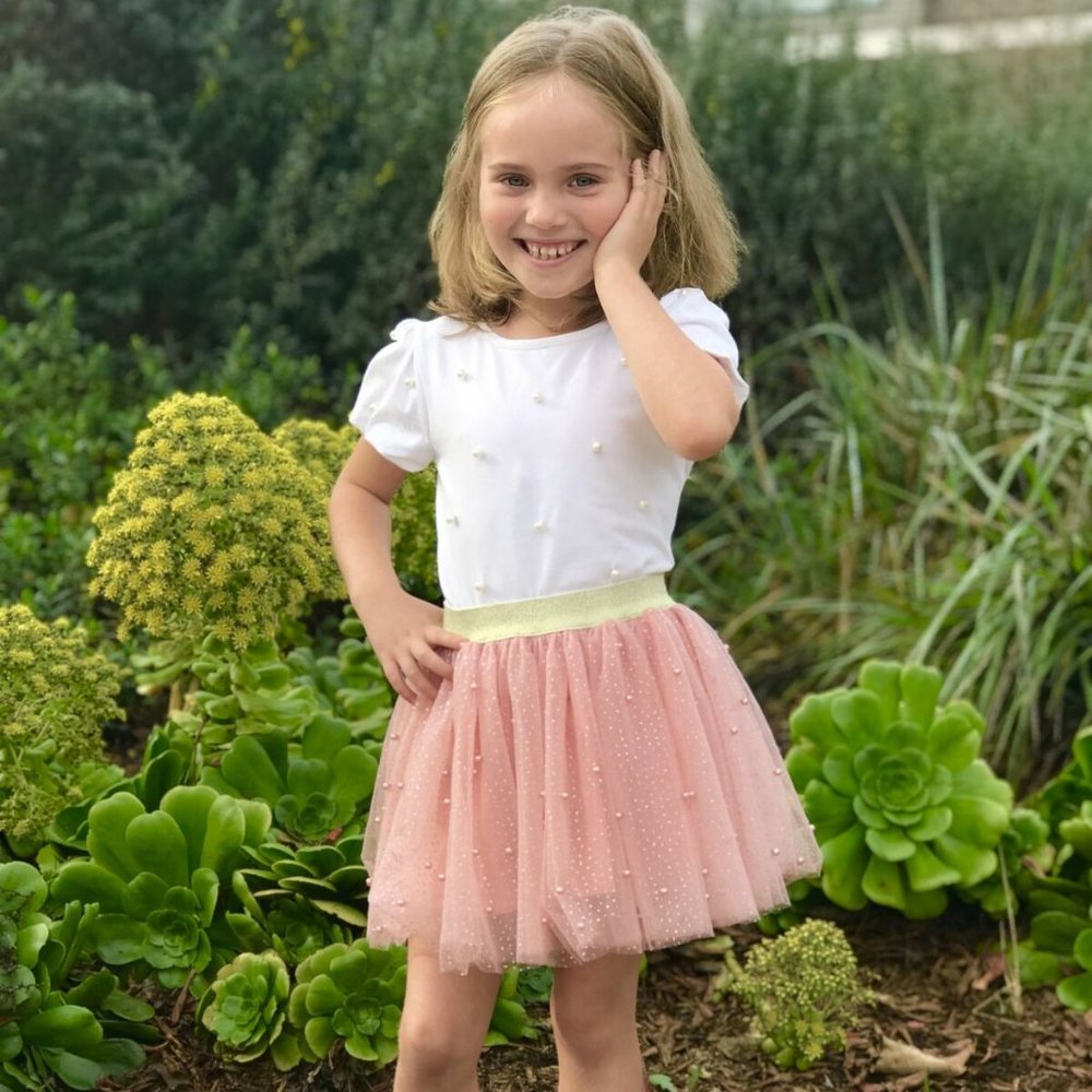 Doe a Dear Girls T-shirt and Skirt Outfit - Picture 3 of 3